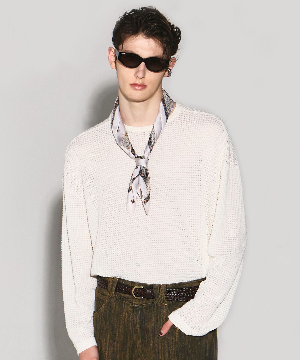 웨슬리 휴스턴(WESLEYHYUSTON) FRINGE SLEEVELESS LAYERED PUNCHING KNIT IVORY