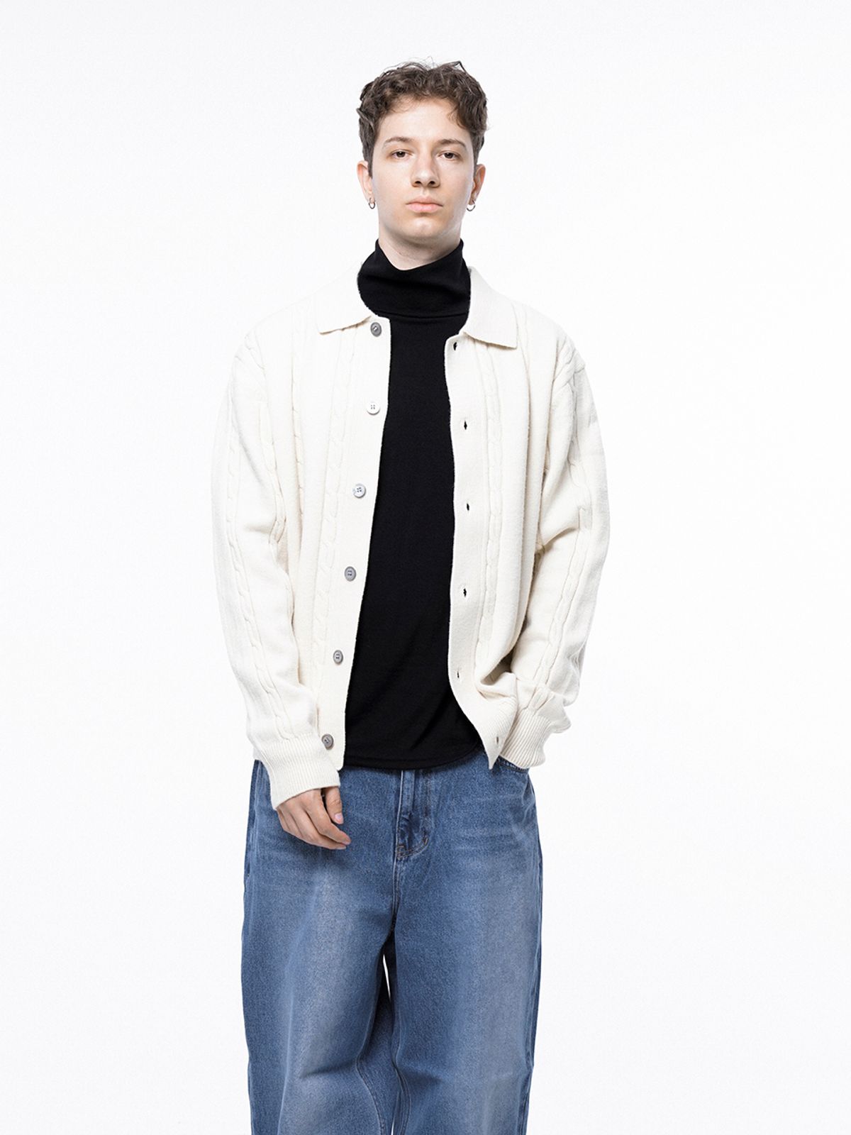 챈세스노이(CHANCE'S NOI) Dense Cable Collar-neck Cardigan - Ivory /M243OT02IV