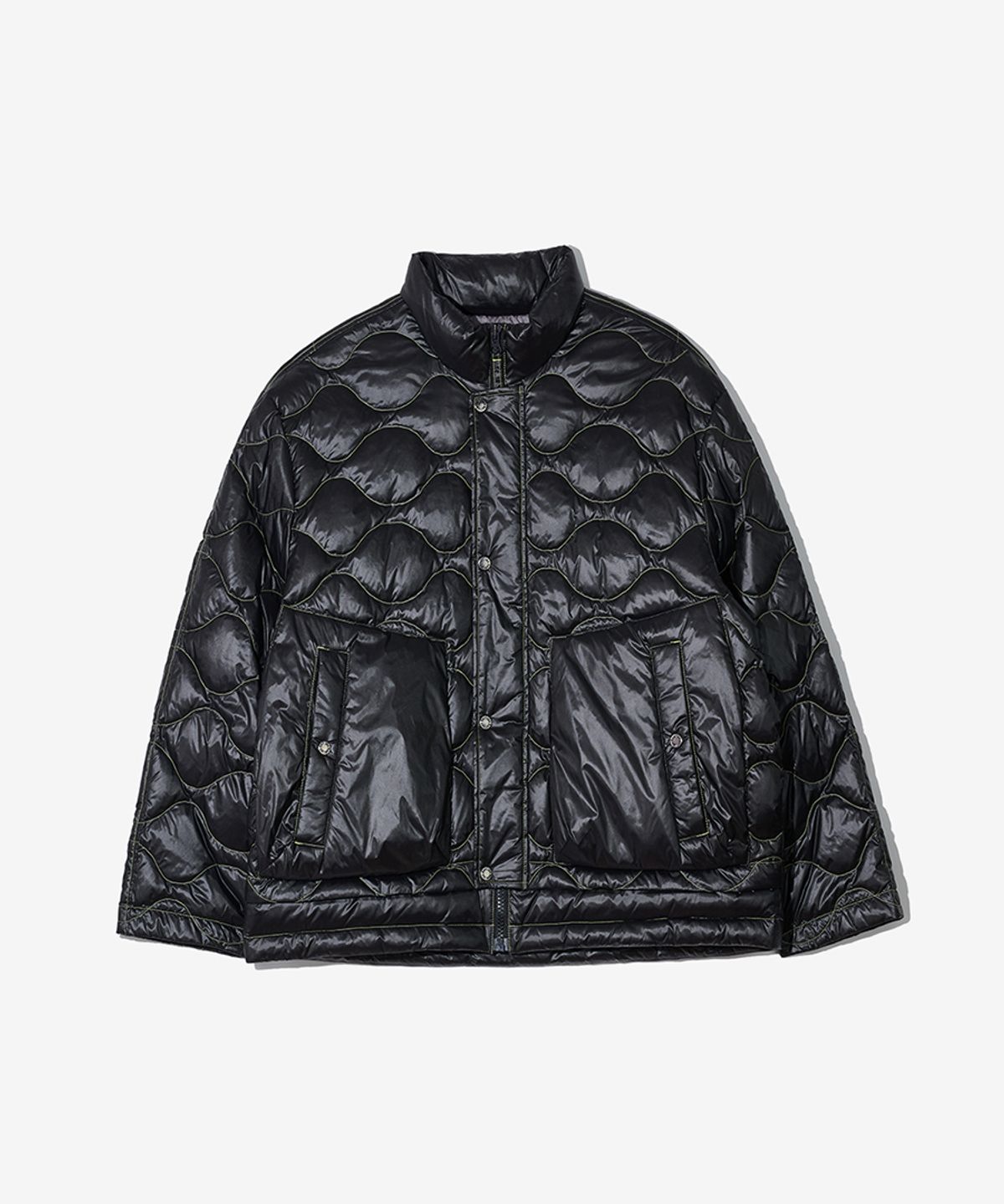 논타입(NONTYPE) WAVE MIDDLE DOWN JUMPER (BLACK)