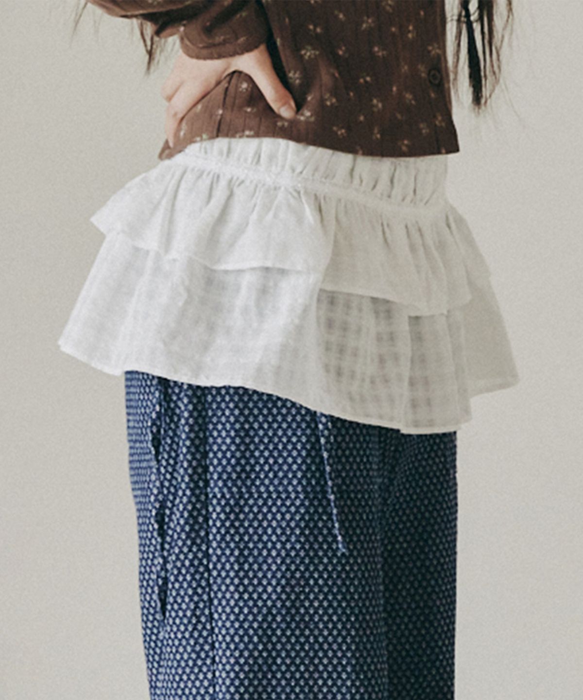 셀리테일즈(CELITAILS) CHECK SHIRRING WRAP SKIRT_IVORY