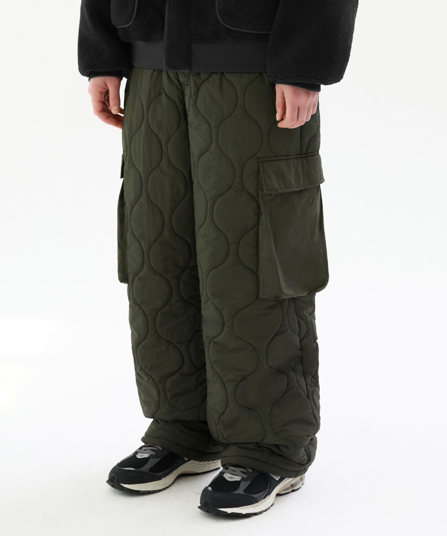 ★TRILLION★ Quilted Padded Warmer Banding Cargo Wide Pants MUSINSA | TRILLION Quilted Padded Warmer Banding Cargo Wide