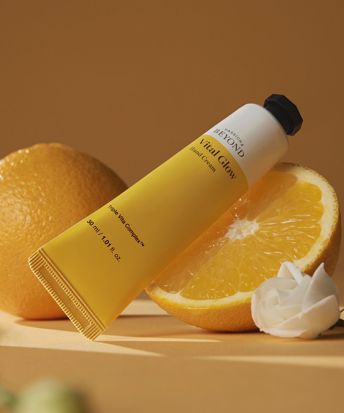 비욘드(BEYOND) 바이탈 글로우 핸드크림 30ml