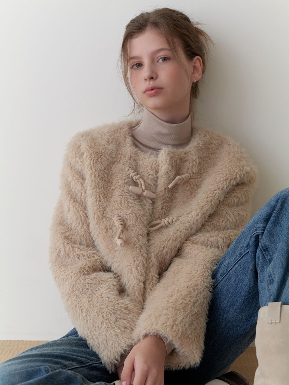 리엘(RE L) Floofy fur jacket (beige)