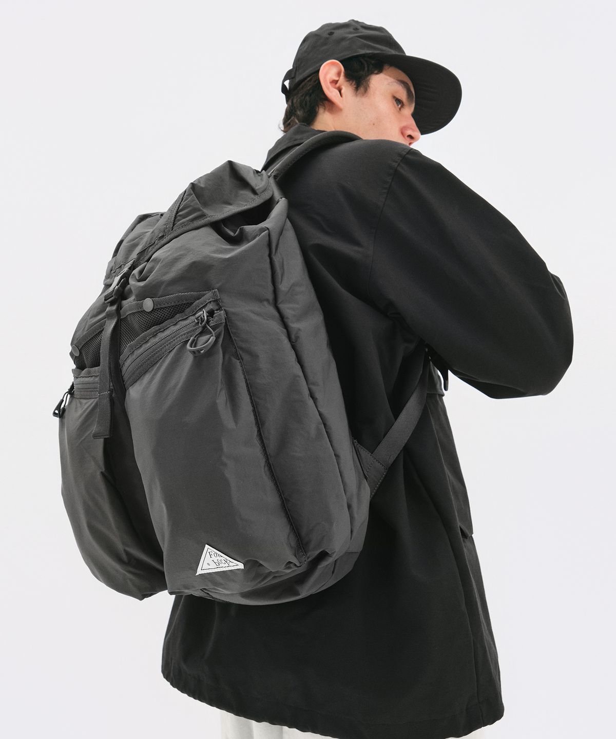 파운드포켓(FOUNDPOCKET) 포커스 럭색 그레이