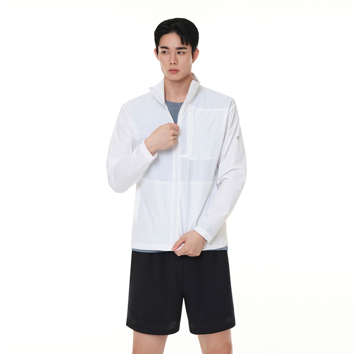 안다르(ANDAR) 클리어 페더 맨즈 윈드자켓