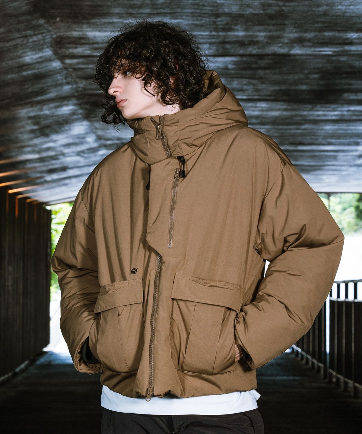 칼라파타르(KALAPATTHAR) Poly Cotton RIB Insulation Short-Jacket - BEIGE