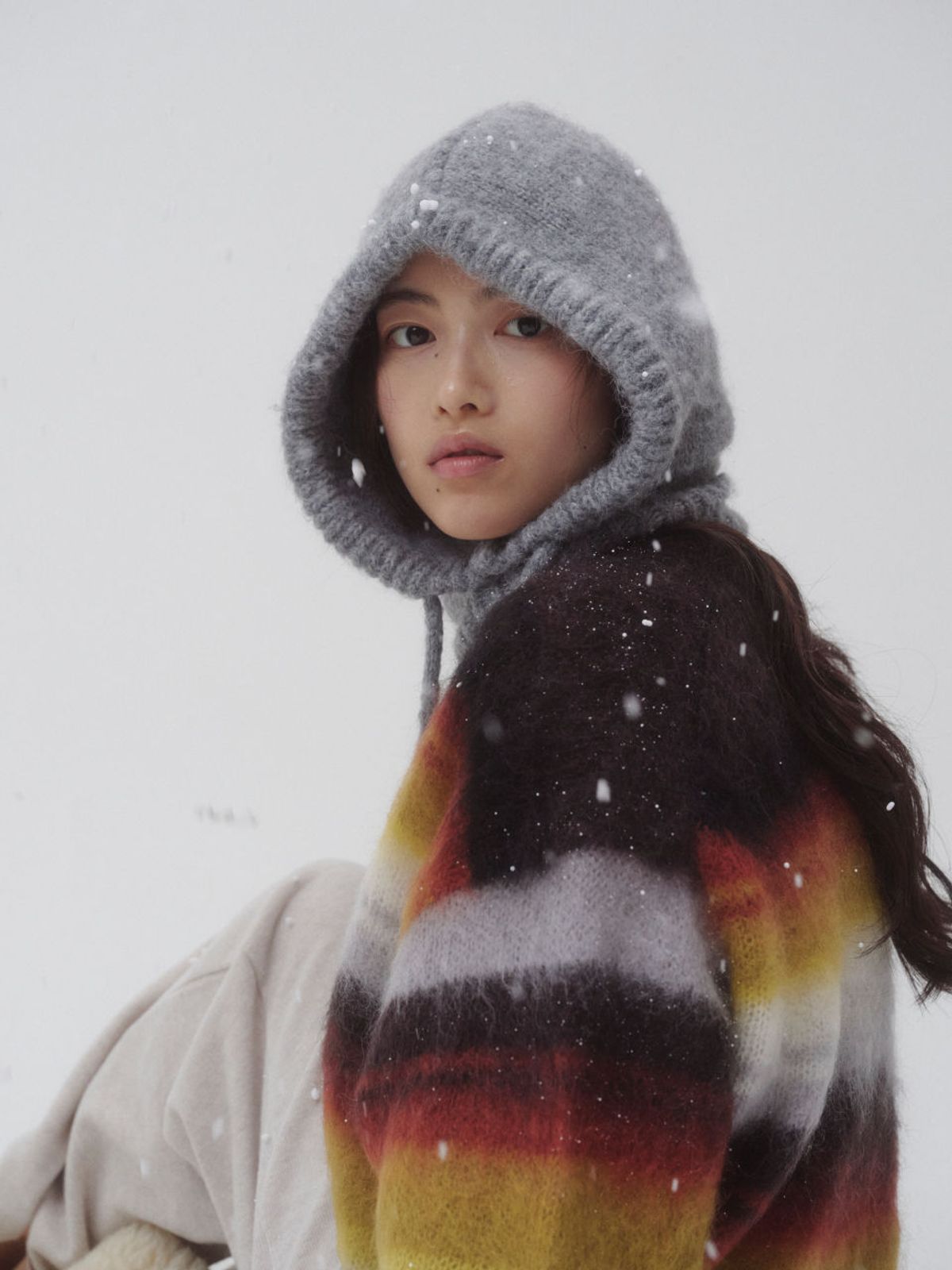 시오르(SIEOR) Larva balaclava_grey