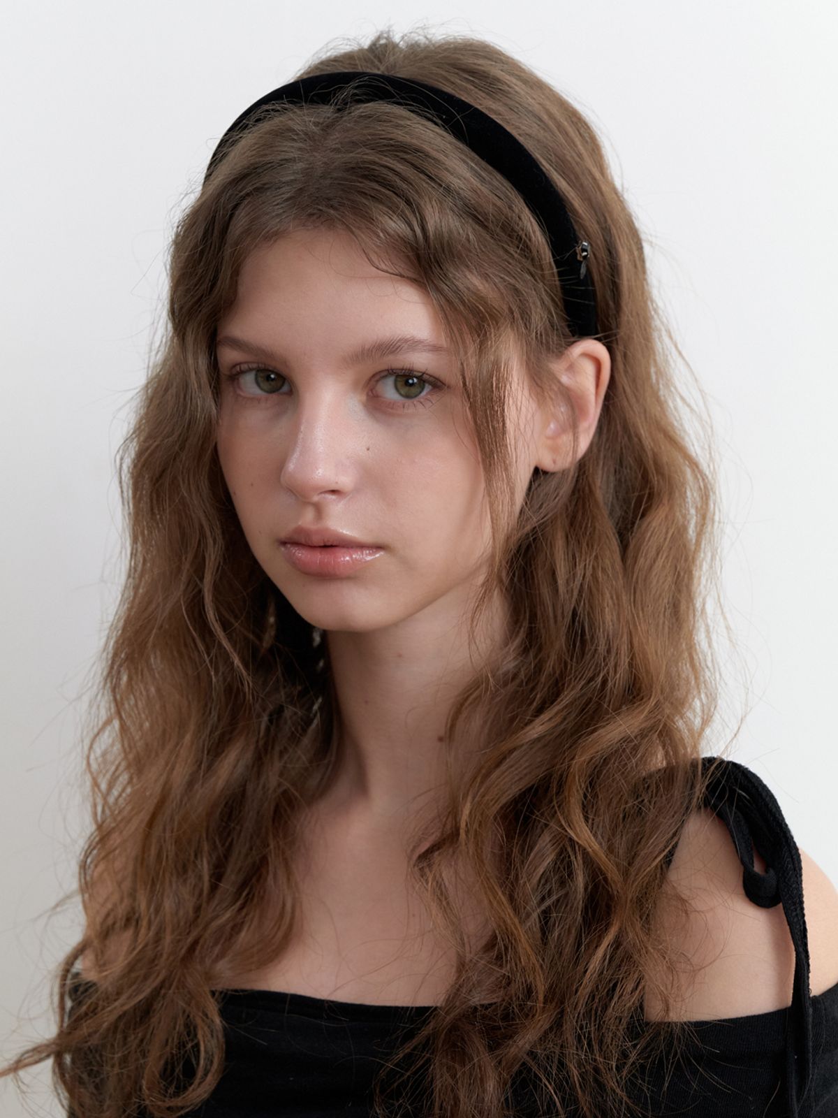 카인더베이비(KINDABABY) velvet black cubic point headband