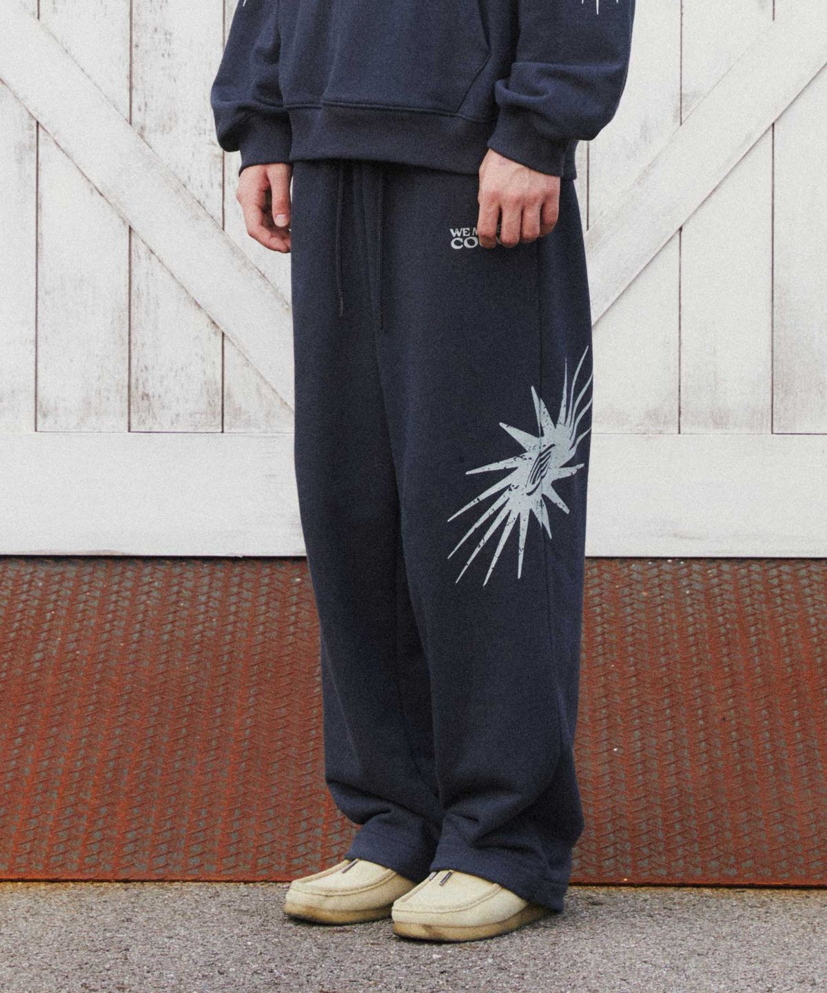 더블유엠씨(WMC) 블랙홀 스웨트팬츠_CHARCOAL GREY