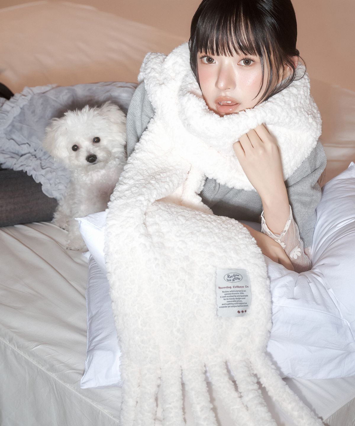 리끌로우(RECLOW) RC CLOUDY 머플러 WHITE