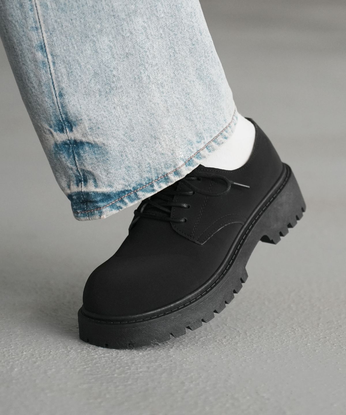 식스핏(6FT) [미누의코디 x 식스핏] BOLD TOE DERBY (MATT SUEDE)