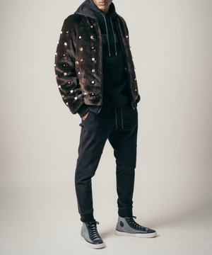 K9 소프트 피치 로고 스웨트 팬츠 블랙