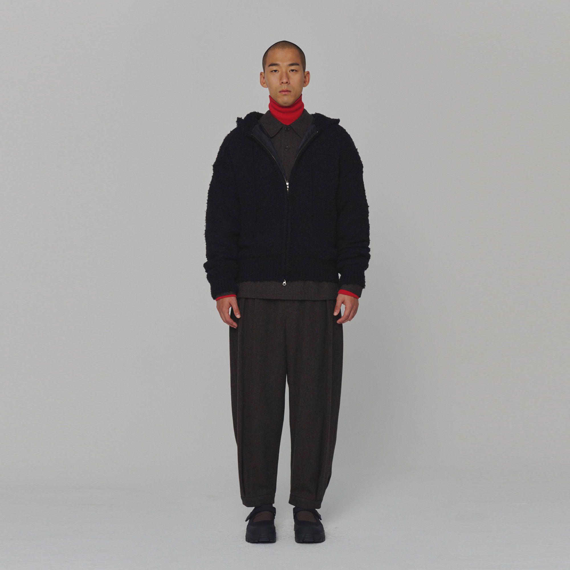 【関税込み】AMOMENTO ブラック Furry ジップアップフーディ MUSINSA公式 | AMOMENTO FURRY CARDIGAN ZIP-UP HOODIE (2COLORS)