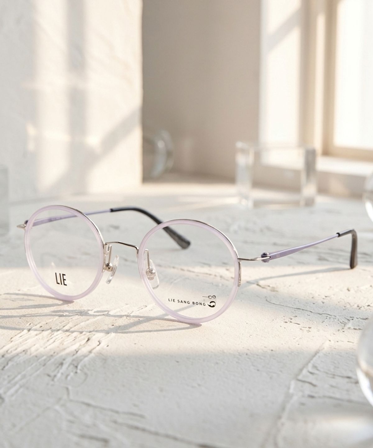 라이아이웨어(LIEEYEWEAR) AKILL-003