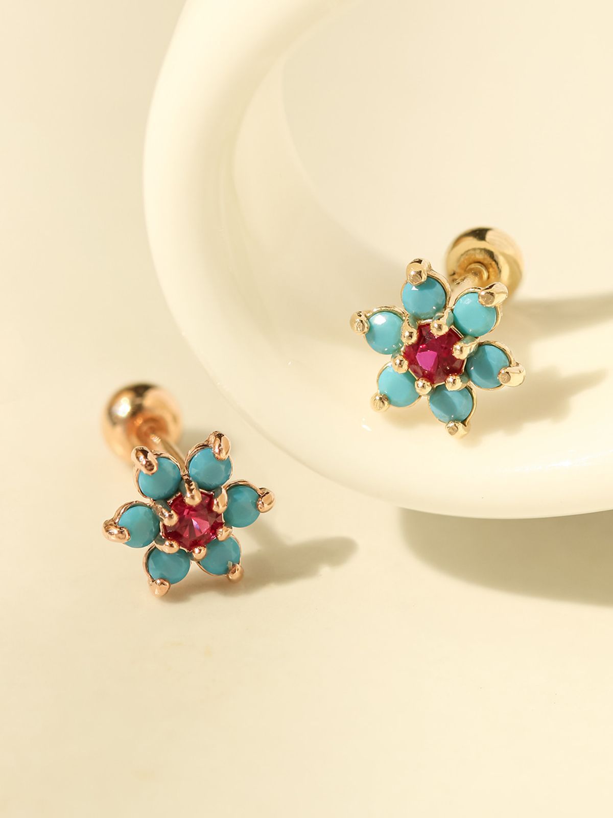 미니멀피어싱(MINIMALPIERCING) 14K 터키석 큐빅 플라워 피어싱 귀걸이