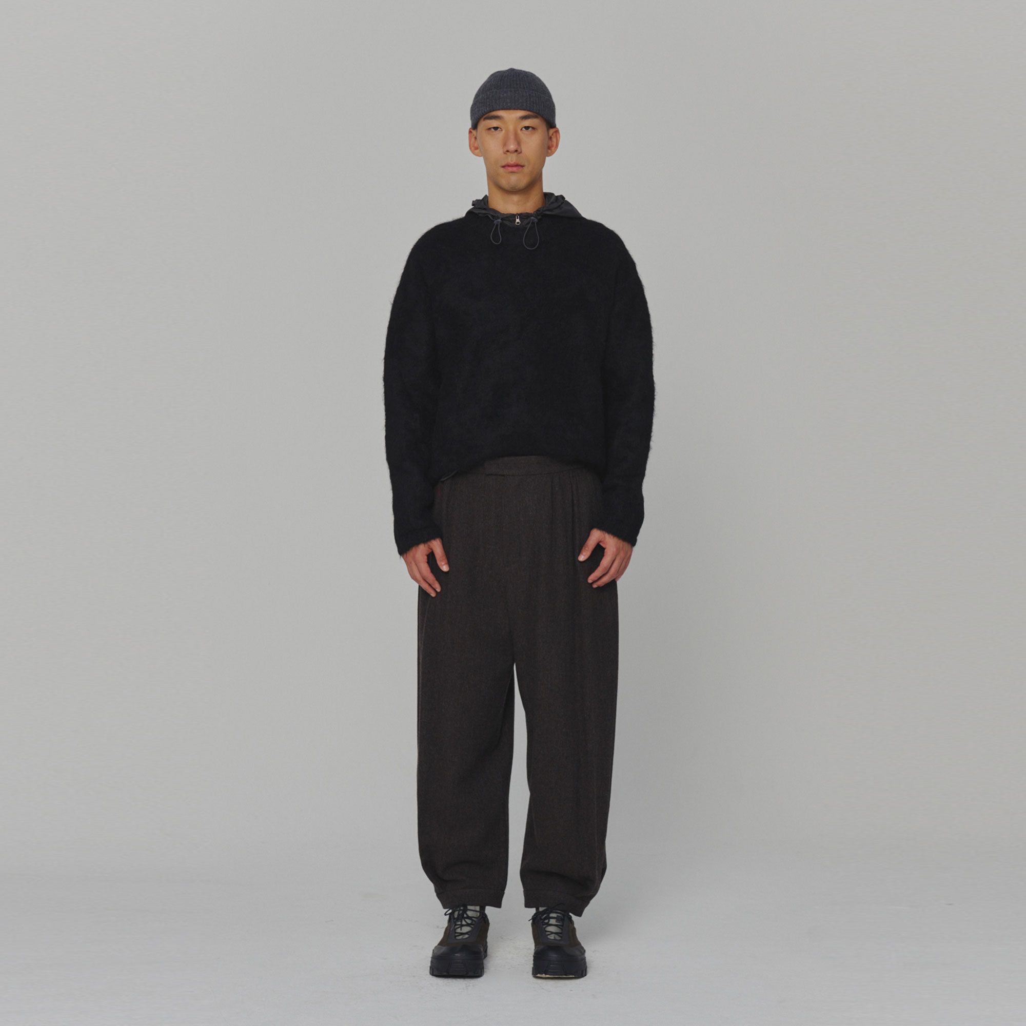MUSINSA公式 | AMOMENTO ALPACA ROUND NECK PULLOVER (3COLORS)