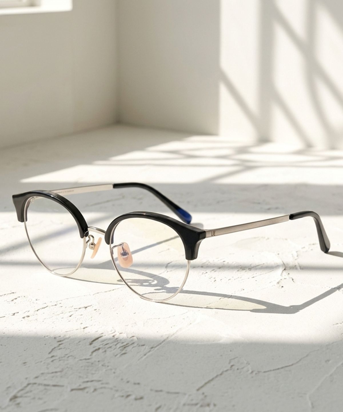 라이아이웨어(LIEEYEWEAR) ROMANTICIST-002