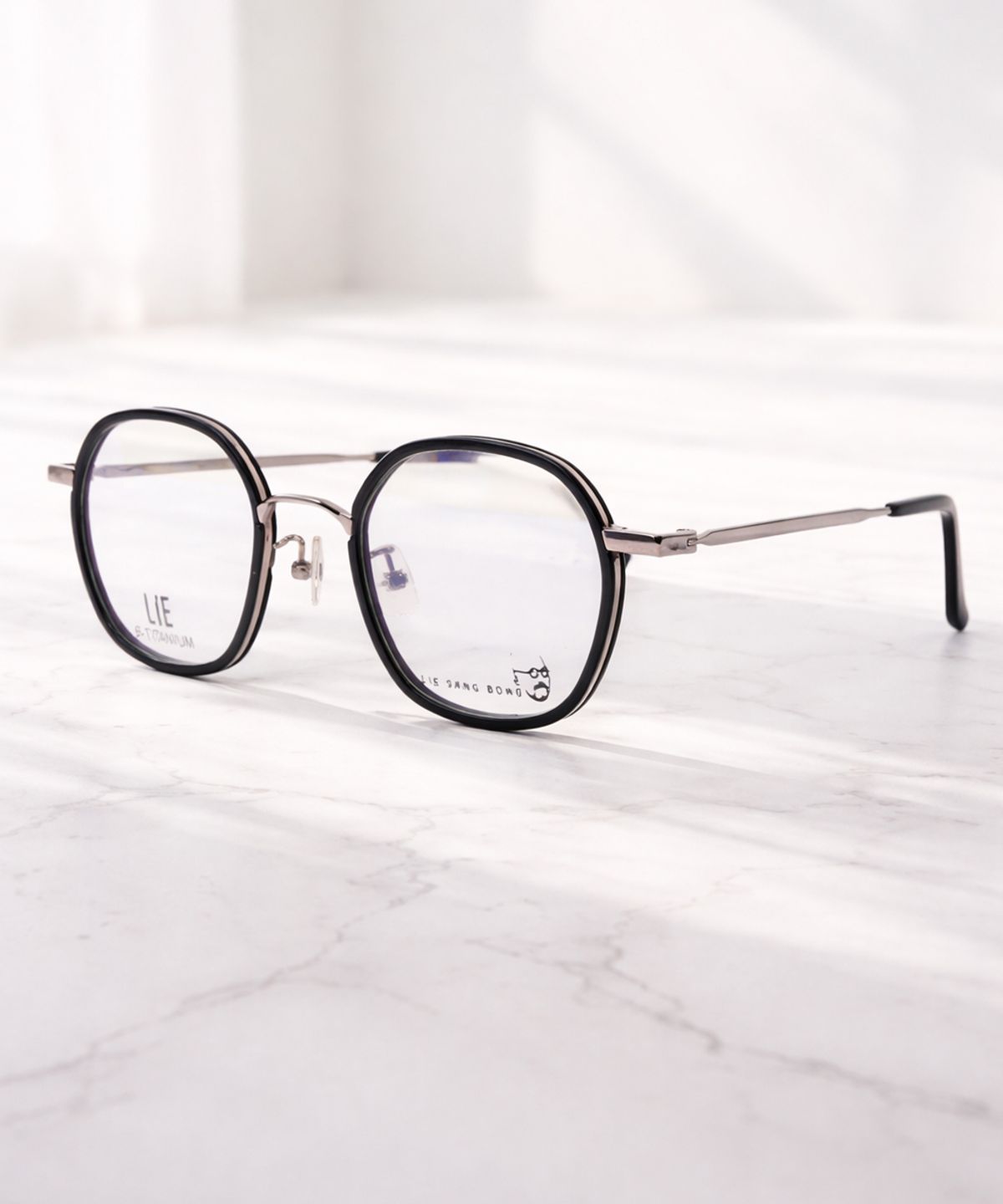 라이아이웨어(LIEEYEWEAR) LEO133-002