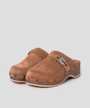 (WOMEN) 청키솔 버튼 장식 크로그  브릭 (HH49K2C41C)