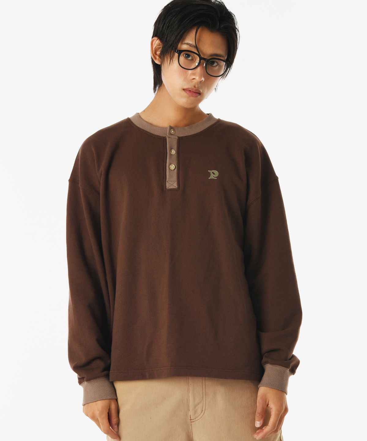 피스메이커(PIECE MAKER) OVERSIZED HENLEY NECK SWEATSHIRTS (BROWN)