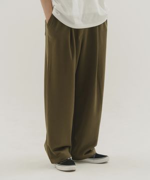 원 턱 와이드 스웨트팬츠(카키)