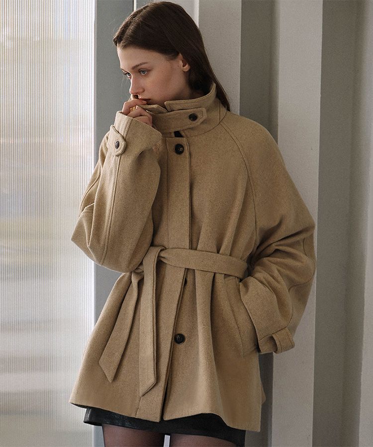 MUSINSA | DEHEVE Belted High-Neck Half Coat [Camel]