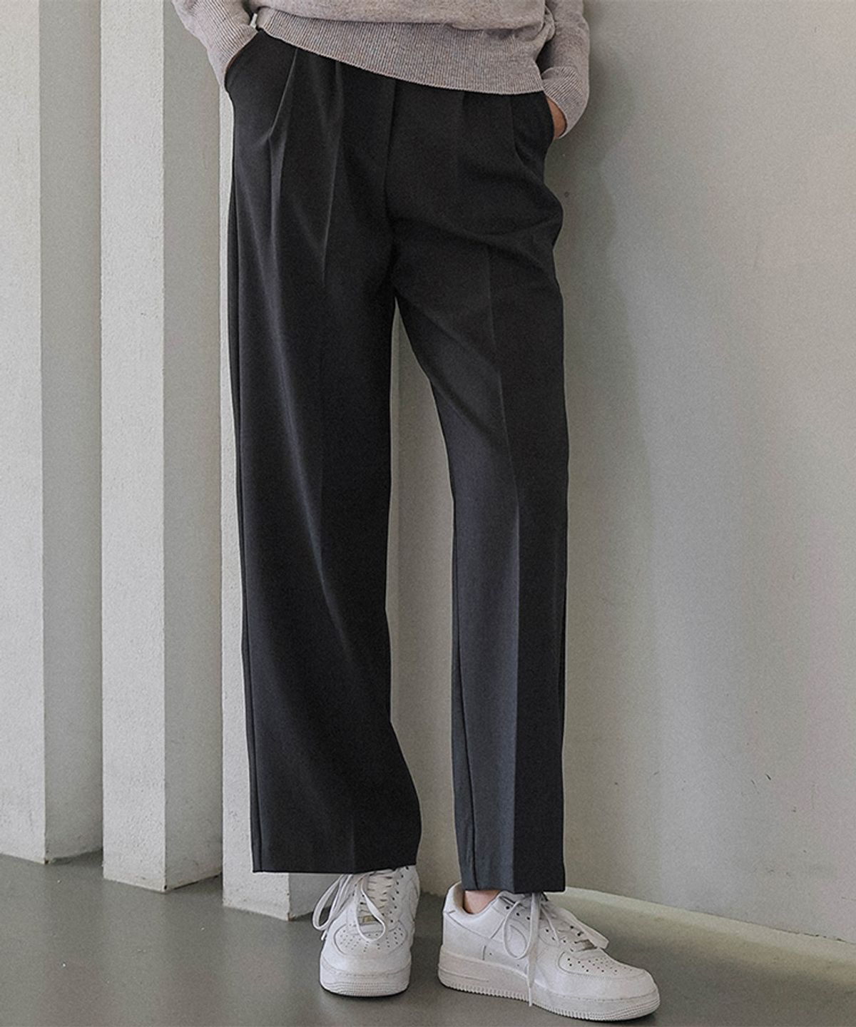 드헤베(DEHEVE) Basic Two Tuck Slacks [Charcoal]