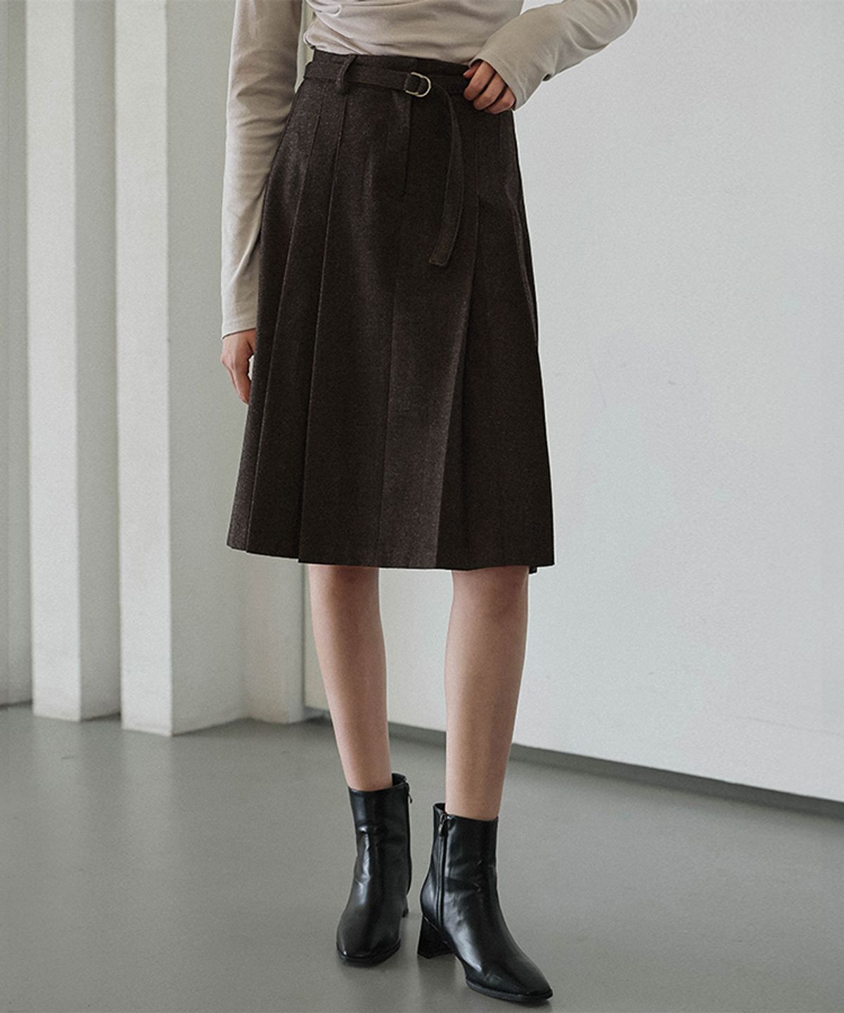 드헤베(DEHEVE) Belt Pleats Midi Skirt [Brown]