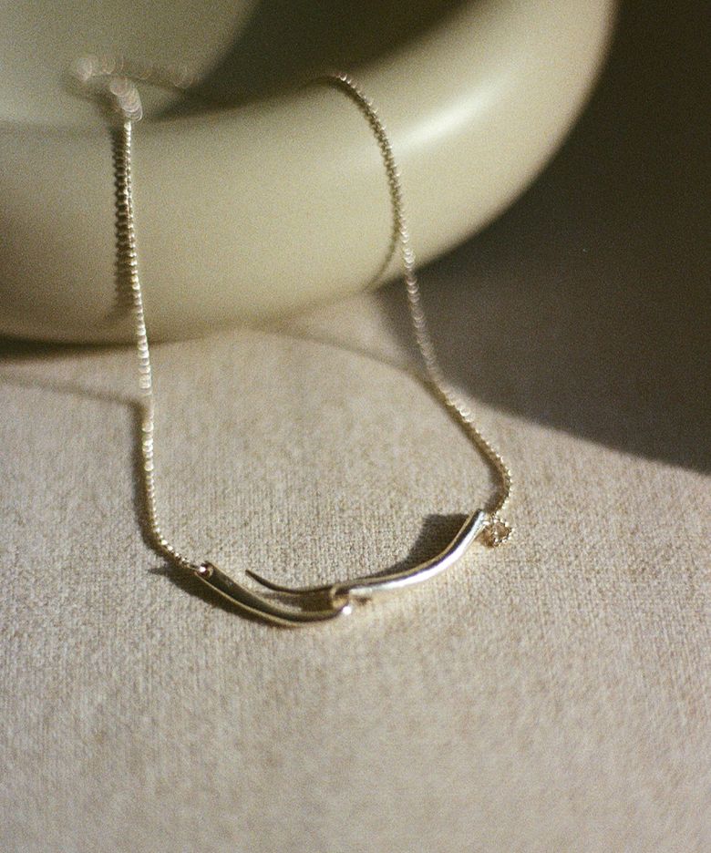 GROTTO NECKLACE 10