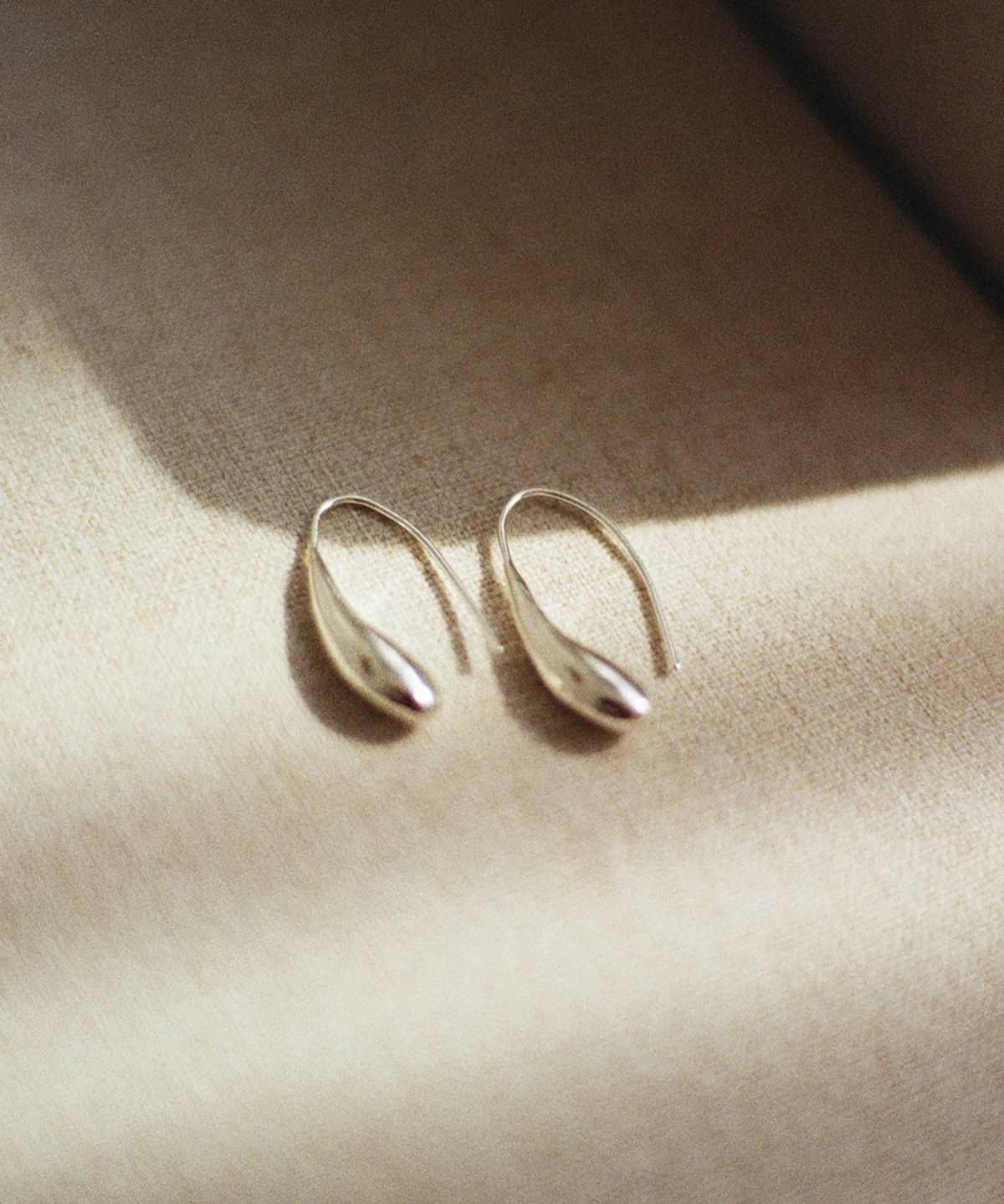 레인디어(REINDEER) GROTTO EARRING 01