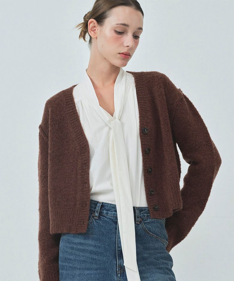 FLUFFY KNIT CARDIGAN - BROWN