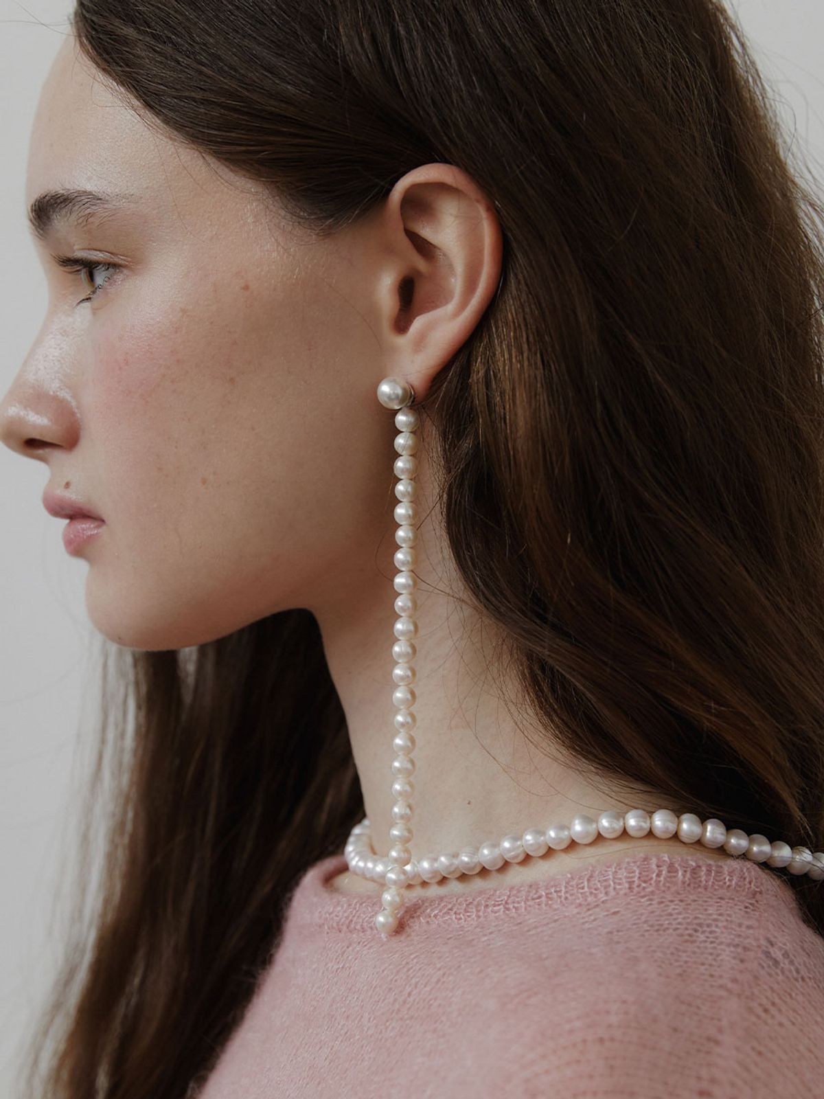 러브미몬스터(LOVE ME MONSTER) Natural Pearl Unbal Earrings (L243ER010)