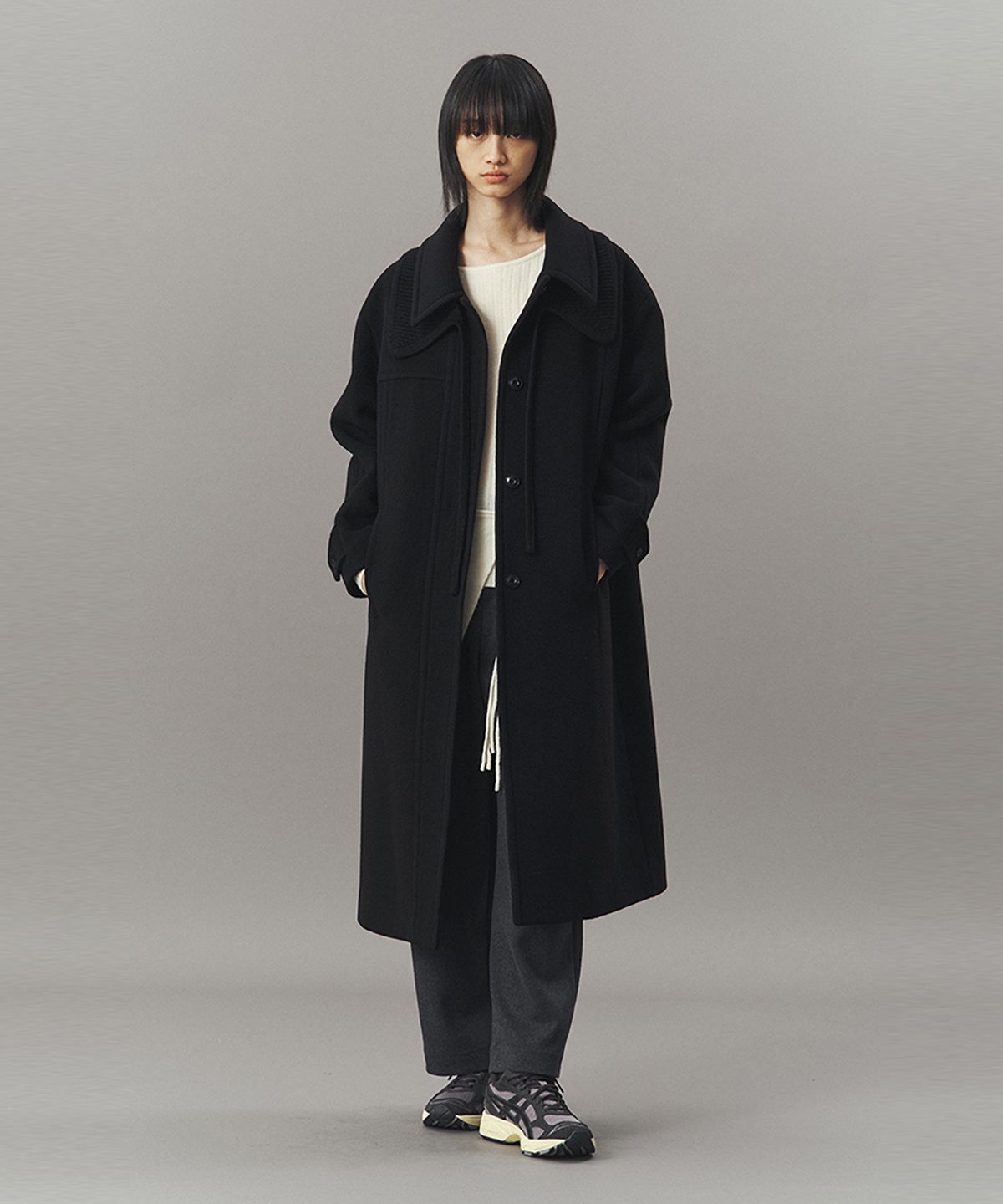 아위(AHWE) KNIT COLLAR BALMACAAN COAT_BLACK