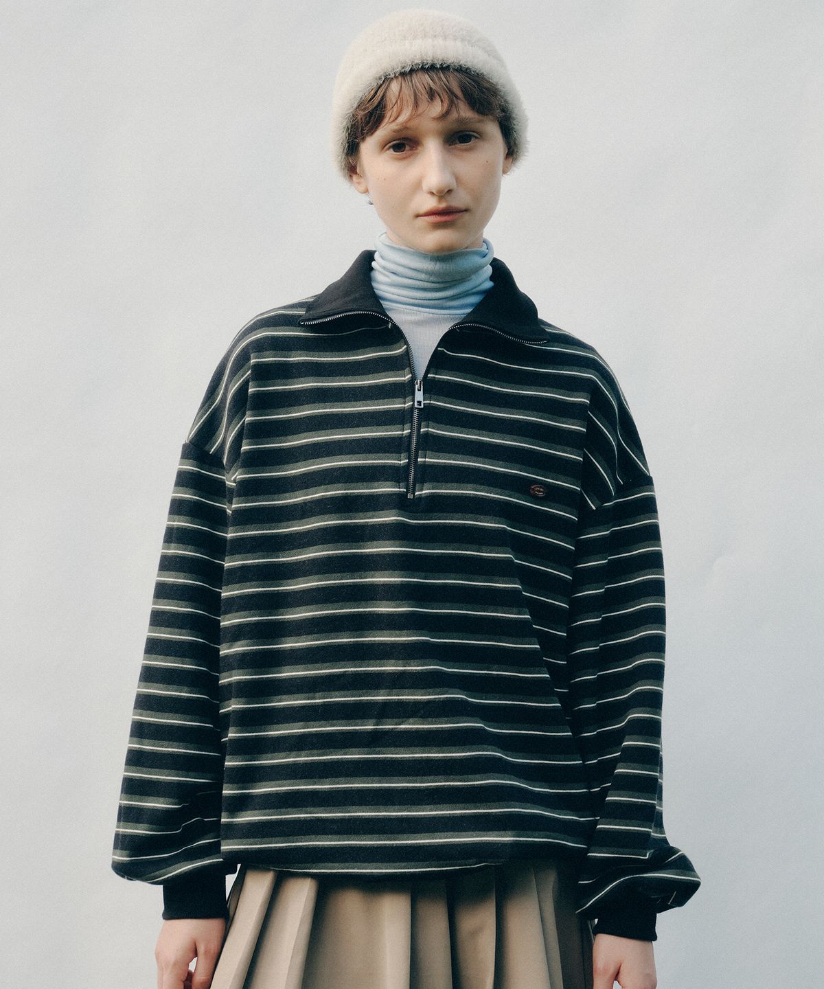 쎄미(SSEMI) STRIPE HALF ZIP-UP ANORAK(BK)