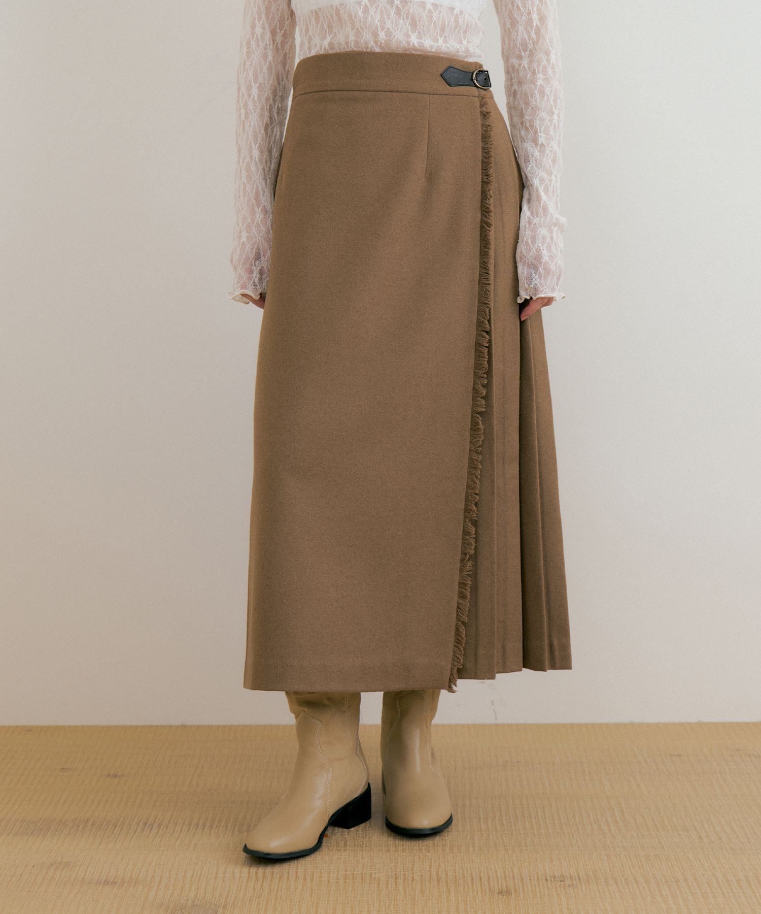 MUSINSA LUCIR ZU Fringe Wool Pleated Skirt (beige)