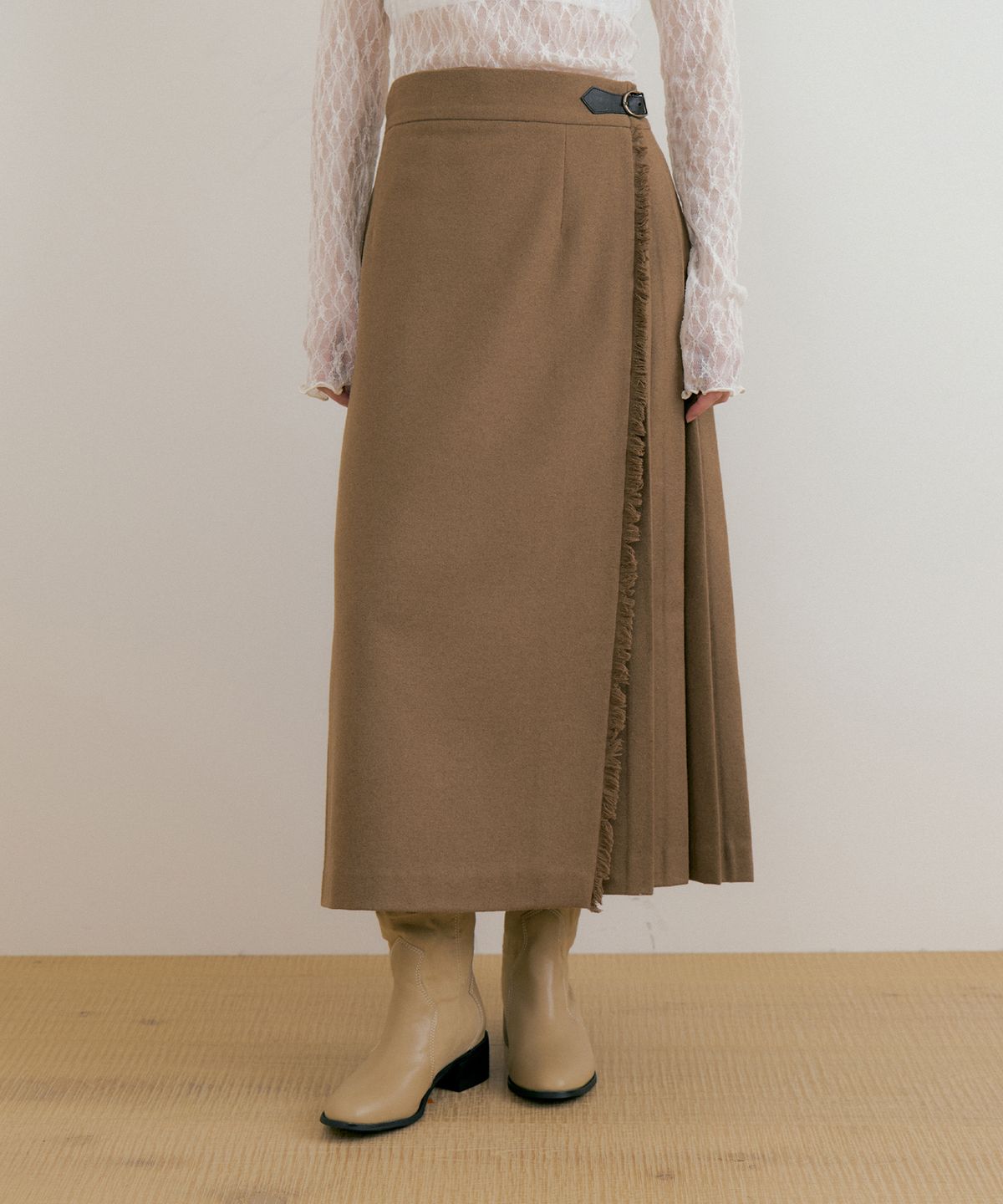 루시르주(LUCIR ZU) Fringe Wool Pleated Skirt (beige)