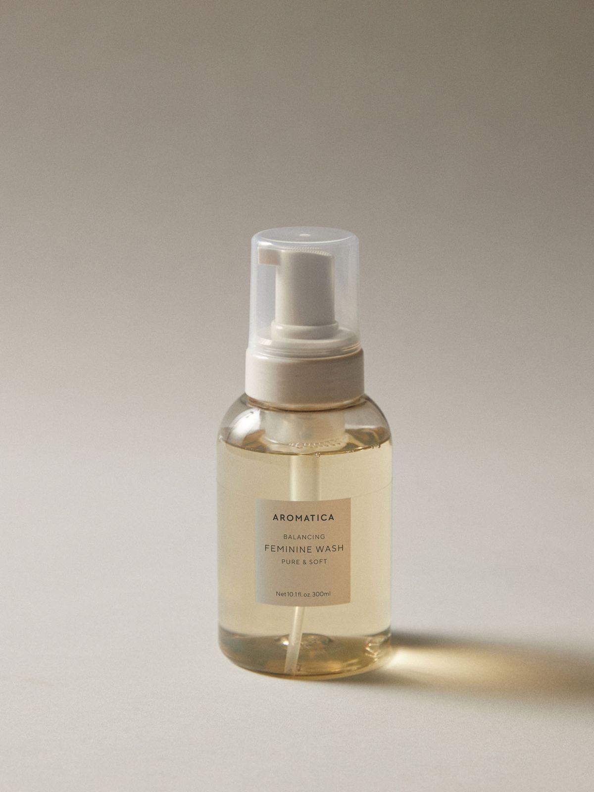 아로마티카(AROMATICA) 무향 퓨어 앤 소프트 여성청결제 300ML (대용량)