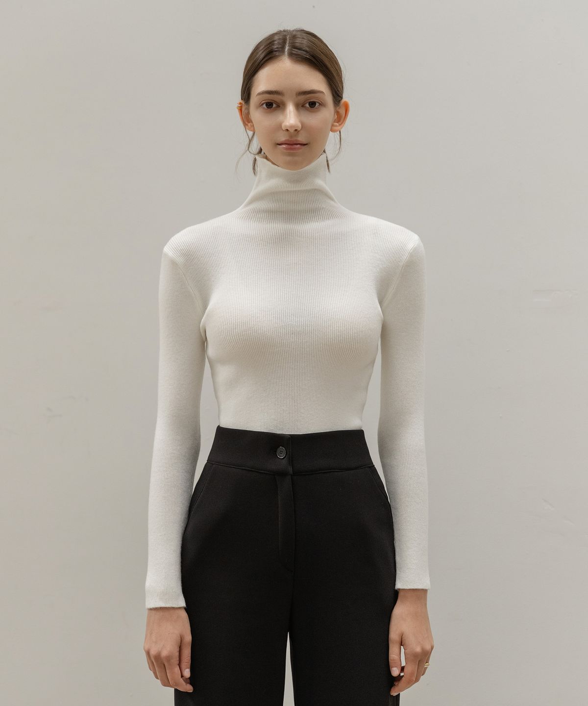논앤논(NON AND NON) HIGH TURTLENECK KNIT_NFKN4135