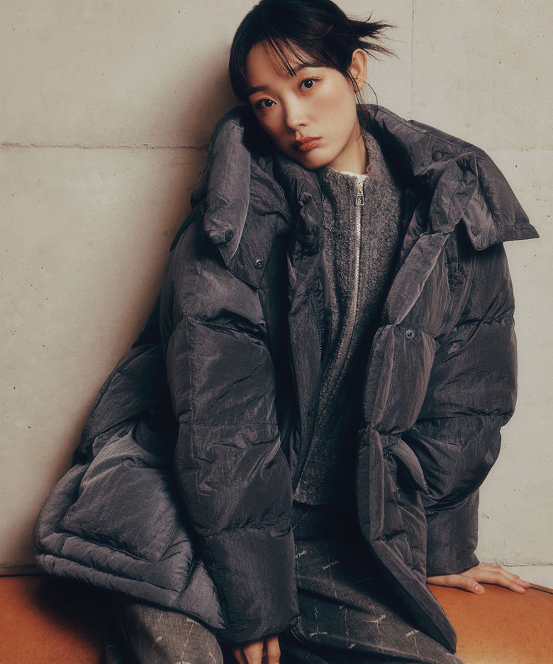 [이유미 PICK] J후드오버핏하프다운점퍼 JYDJ720F