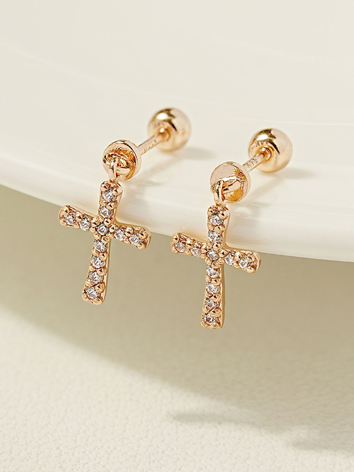 미니멀피어싱(MINIMALPIERCING) 14K 모던 큐빅 십자가 드롭 피어싱 귀걸이