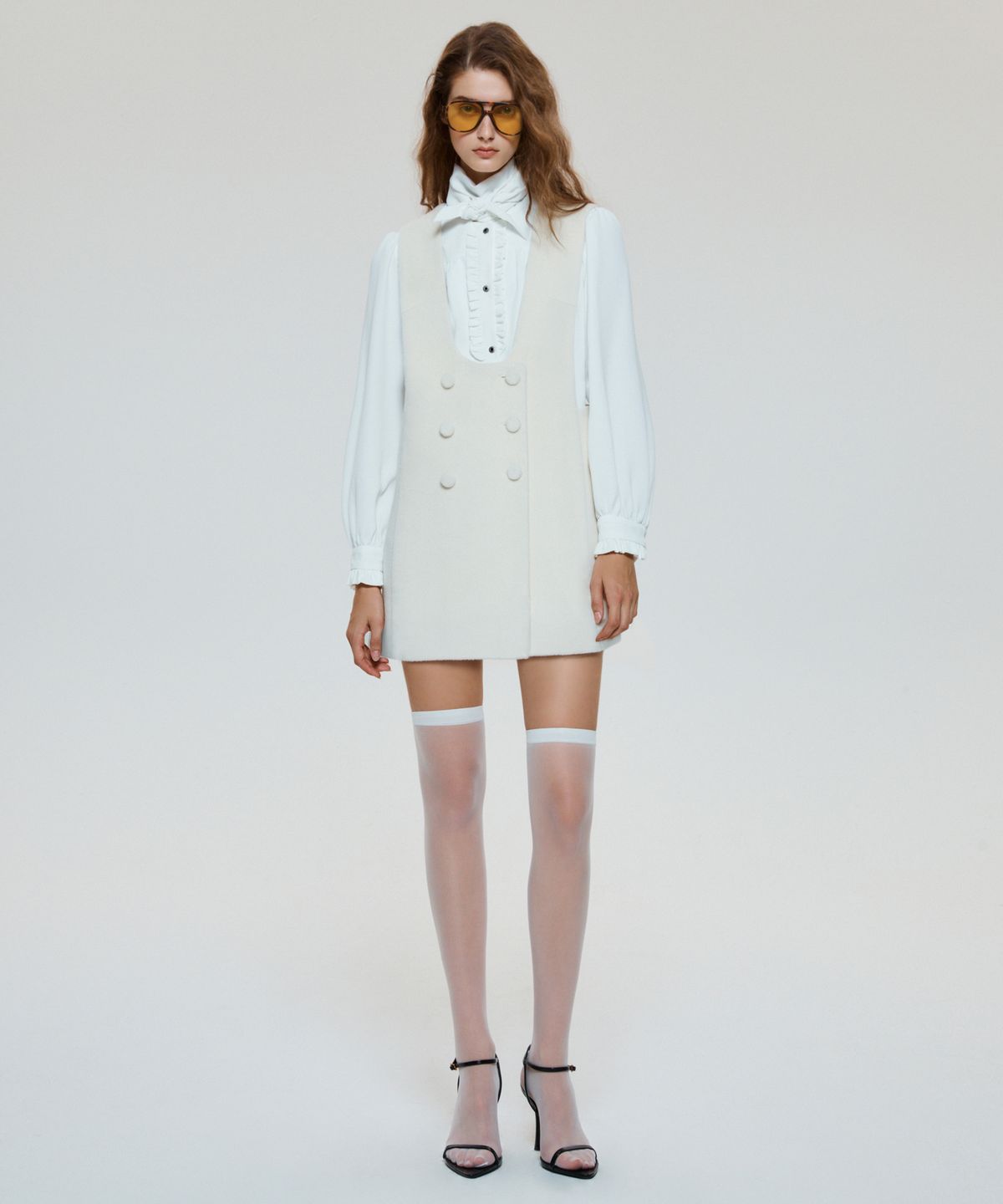 언티지(UNTAGE) 울 트라페즈 미니 원피스 드레스(White)_UWS-SS21