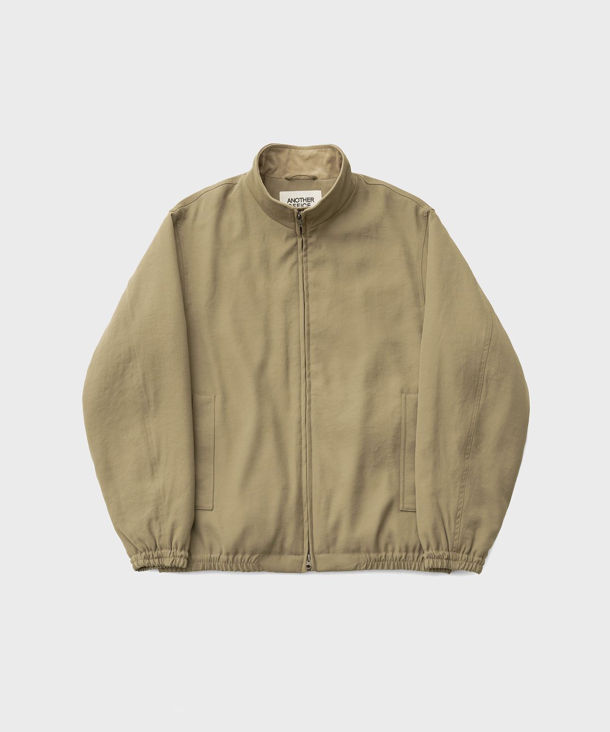 어나더 오피스(ANOTHER OFFICE) High Neck Insulation Jacket (Khaki)
