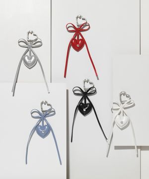 Heart And Ribbon Charm 하트 앤 리본 참 J74340010