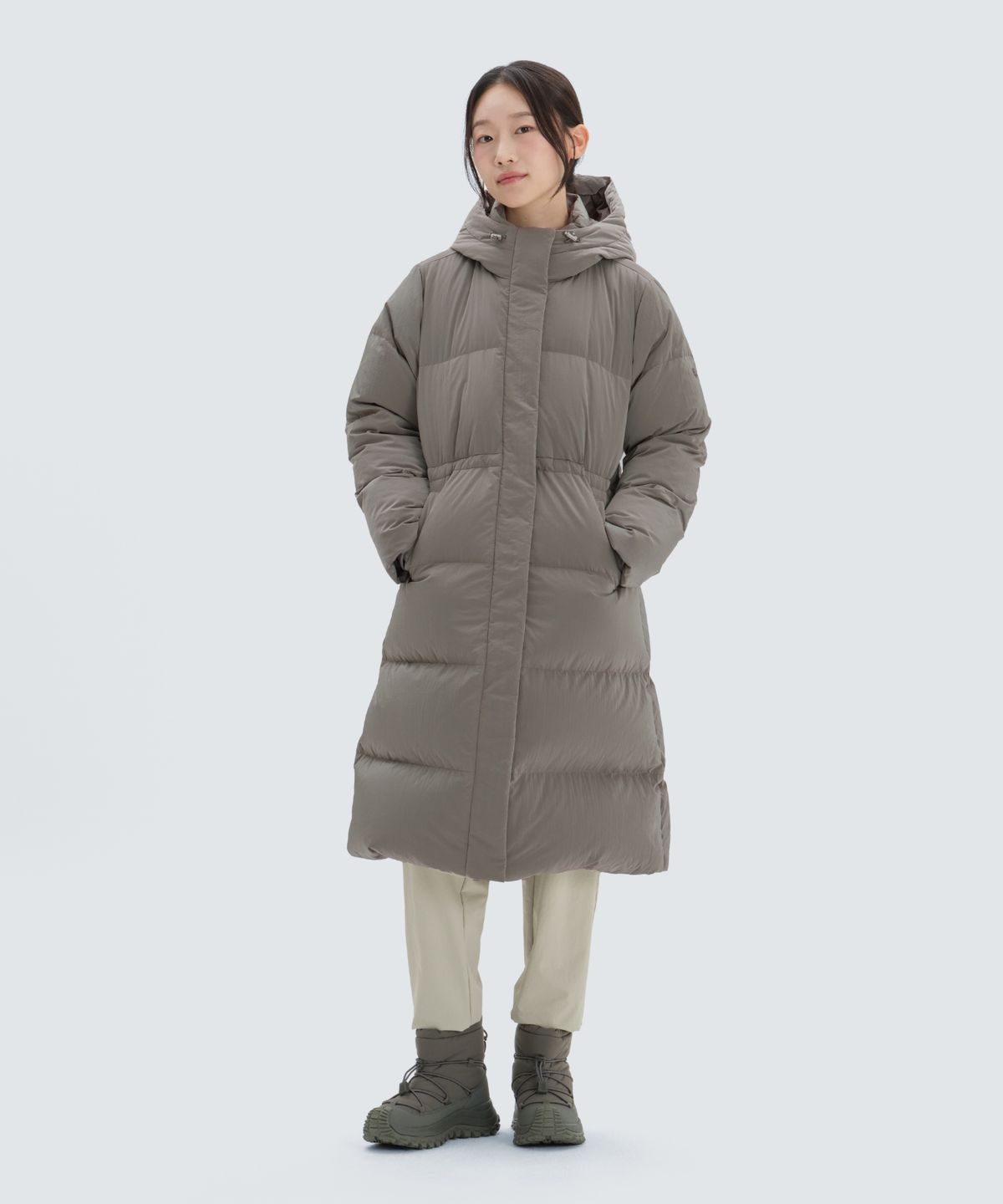 스노우피크 어패럴(SNOWPEAK APPAREL) 브라이트 여성 롱 다운 자켓 (S24WWFDJ73) Tan Gray