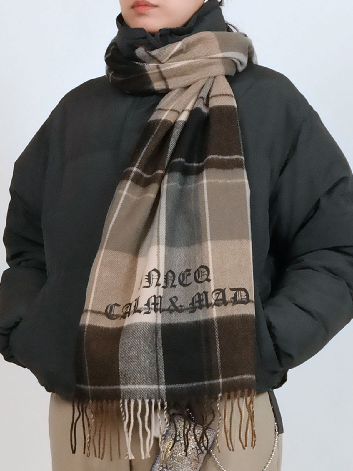 이네크(INNEQ) C&M muffler Check brwon