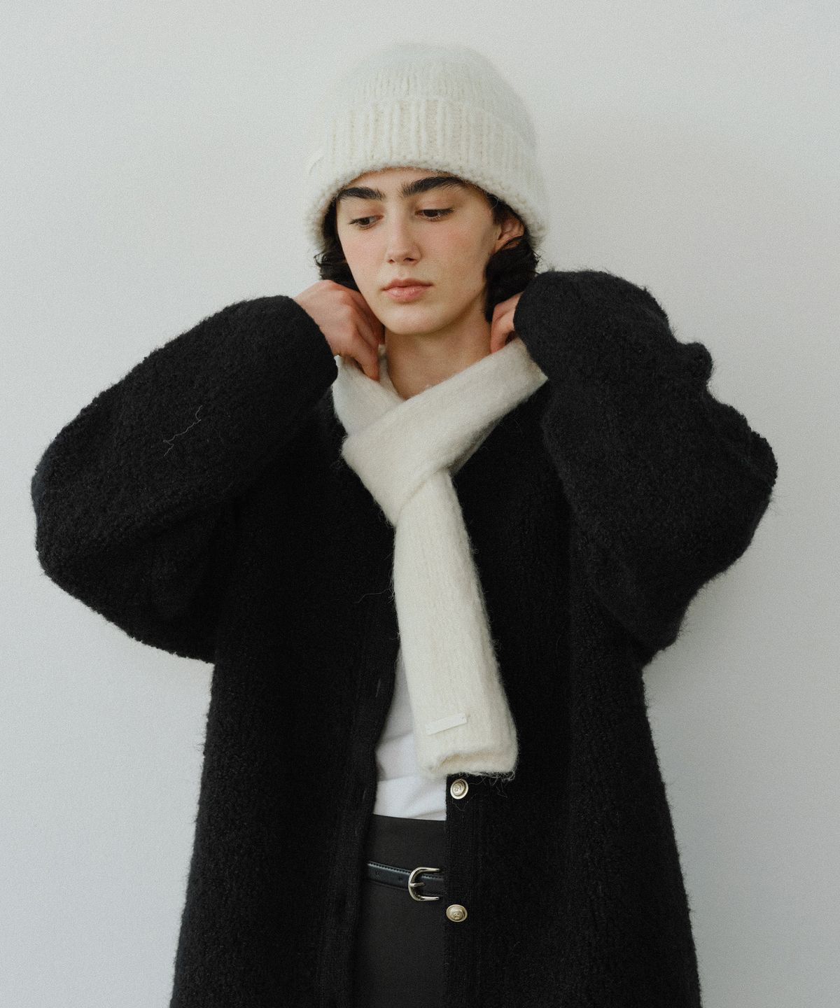 유라고(URAGO) Handmade knit beanie muffler set