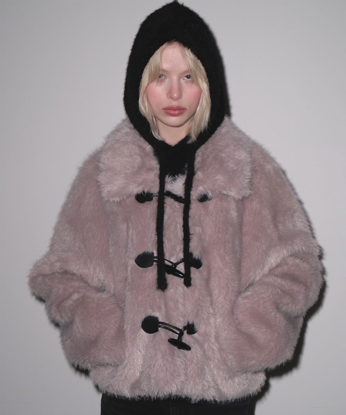 마가린핑거스(MARGARIN FINGERS) TOGGLE FUR JACKET (PURPLE)