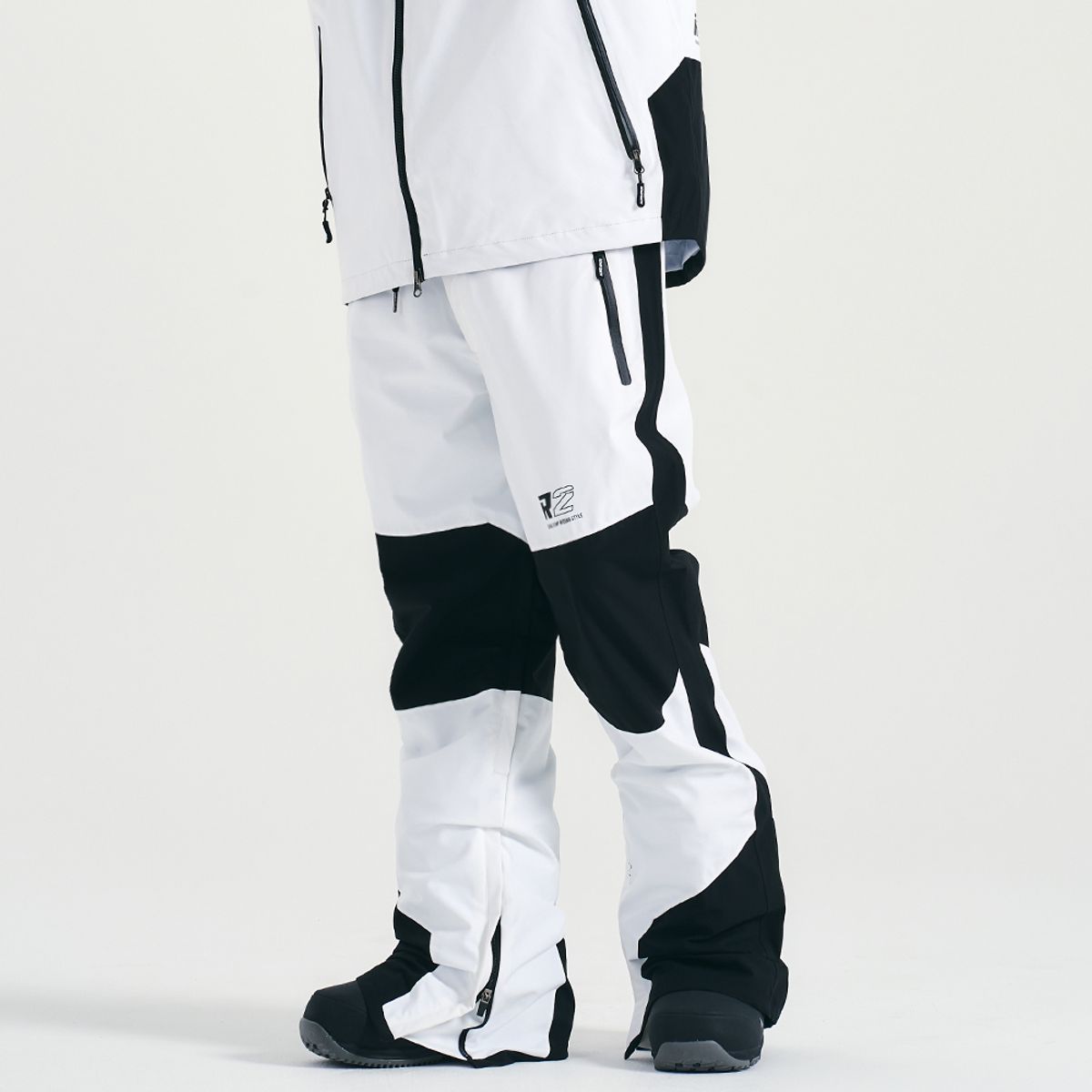롬프(ROMP) TV R2 SOFT PANTS (WHITE)