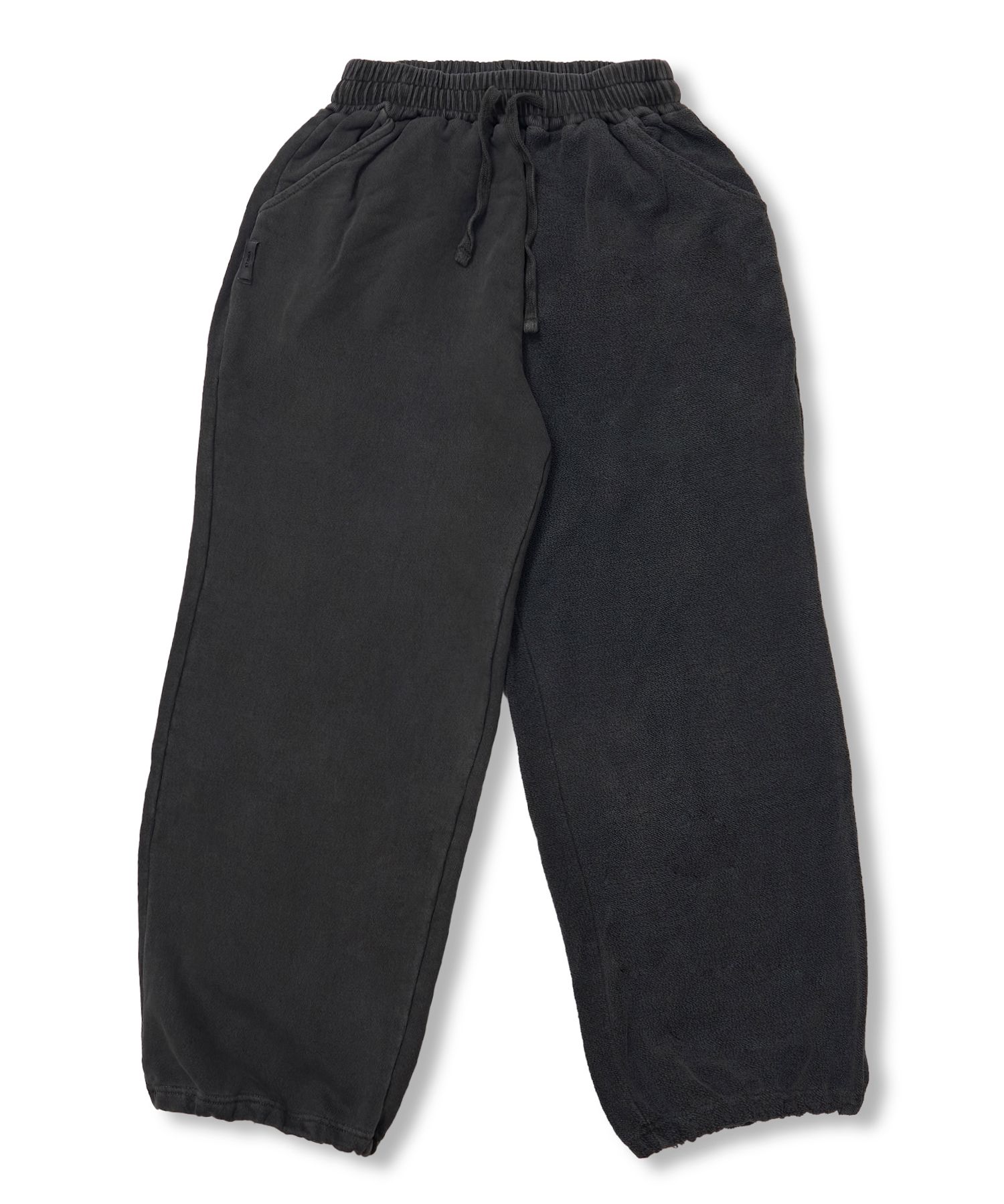 [ STIGMA ]★INSIDEOUT BIO-WASHED WIDE JOGGER PANTS INSIDEOUT BIO-WASHED WIDE JOGGER PANTS WHITE / BLACK