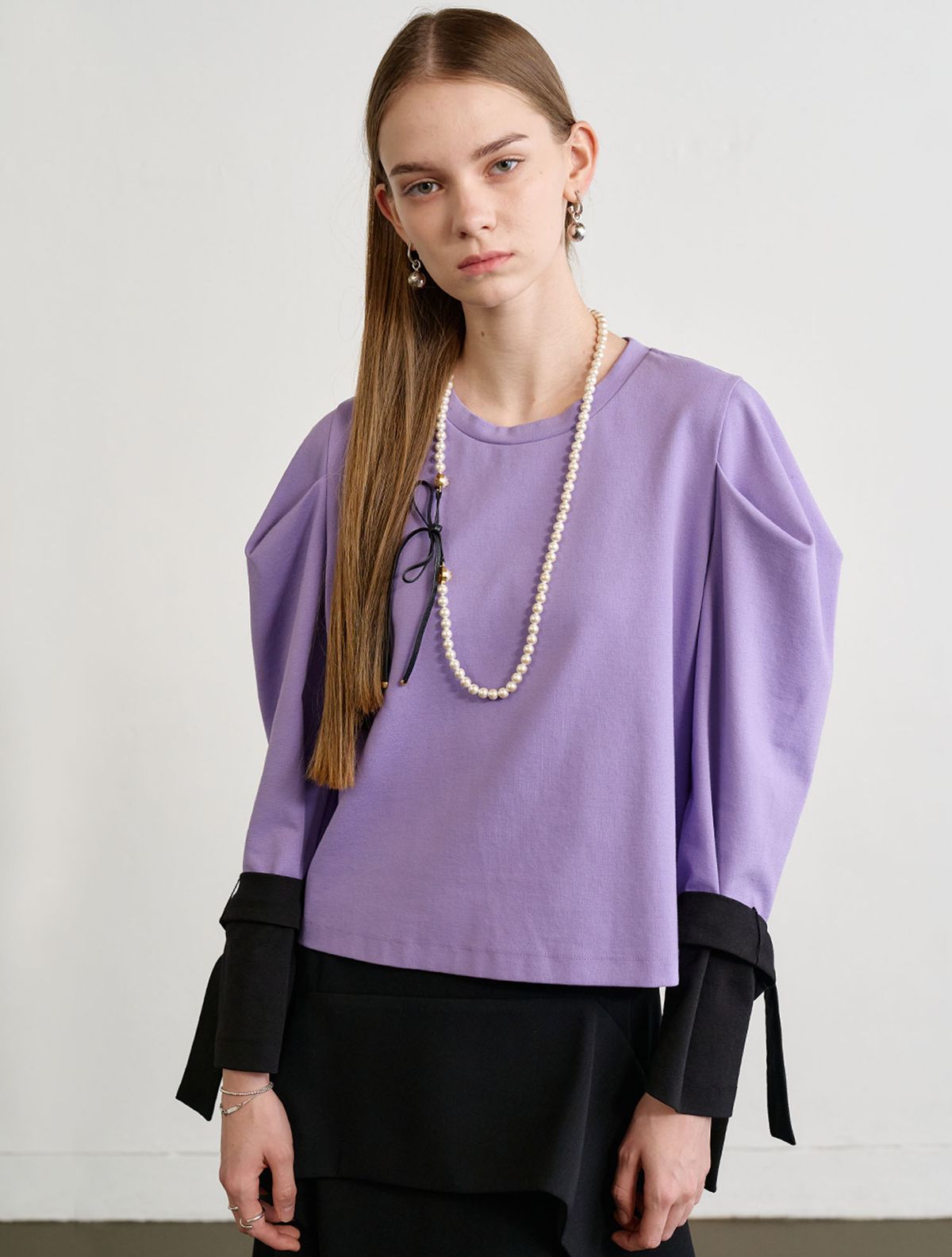 르이엘(LE YIEL) Puff Sleeve Crop Sweatshirt_Violet 퍼프 슬리브 크롭 스웨트셔츠_바이올렛